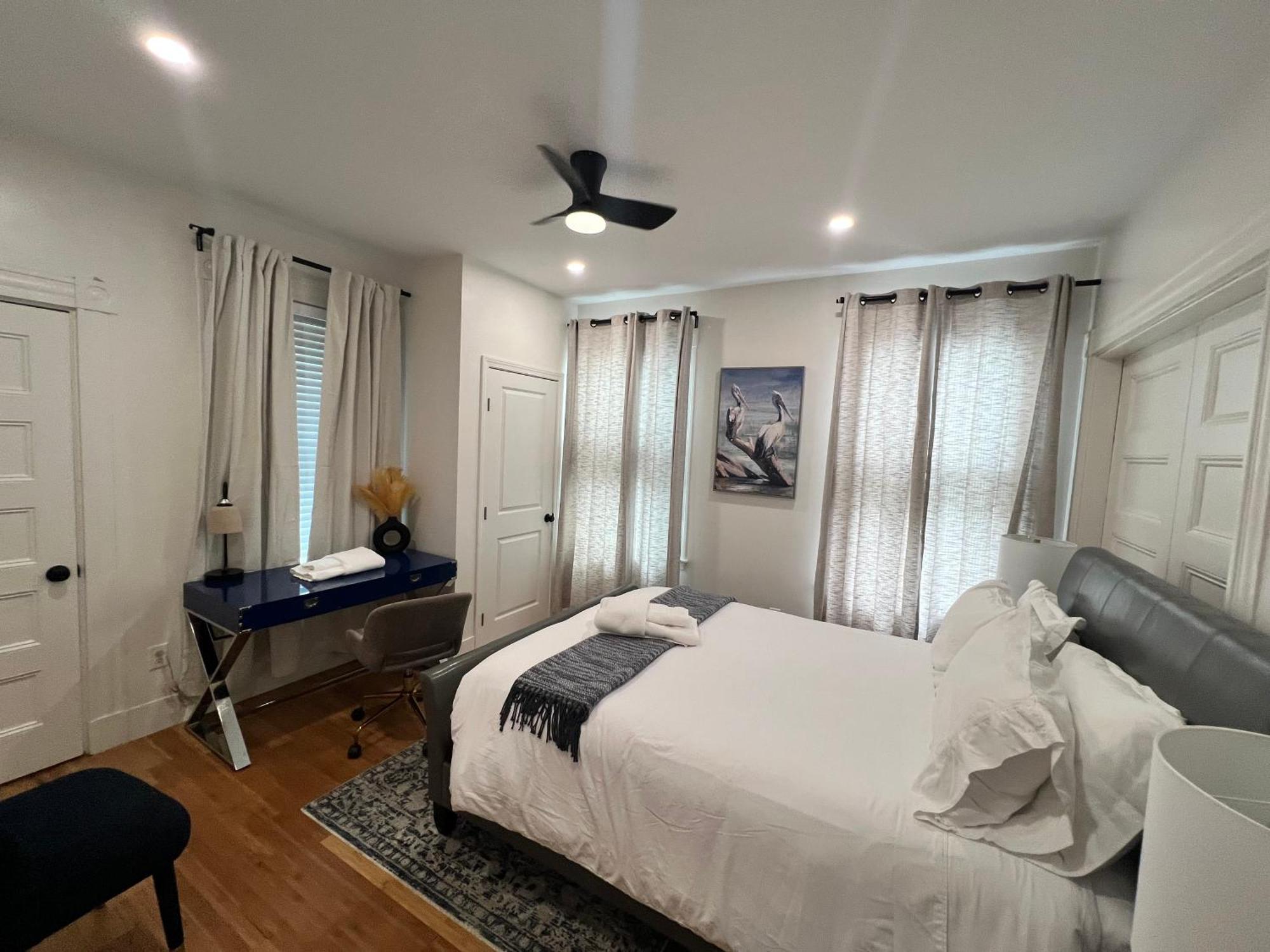 Harvrd-mit-b.u./parkfree/single Family