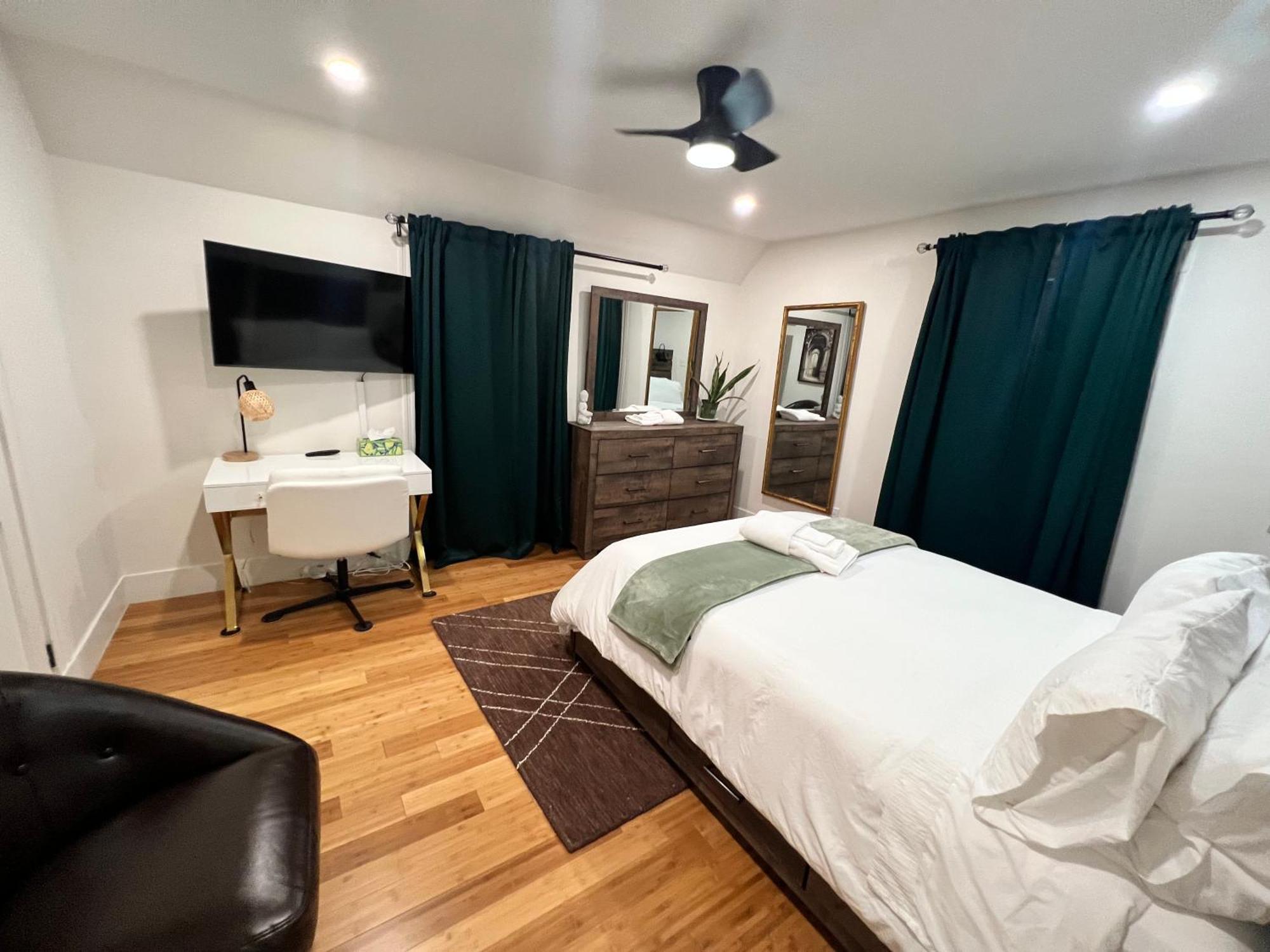 Harvrd-mit-b.u./parkfree/single Family Holiday home