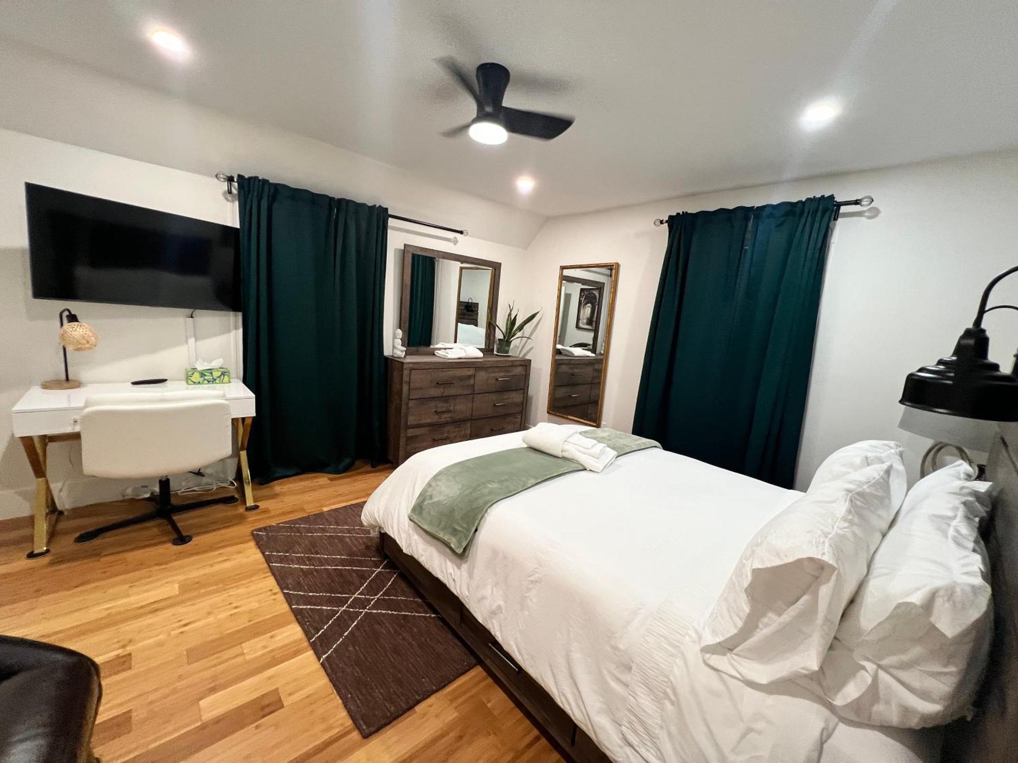 Holiday home Harvrd-mit-b.u./parkfree/single Family *