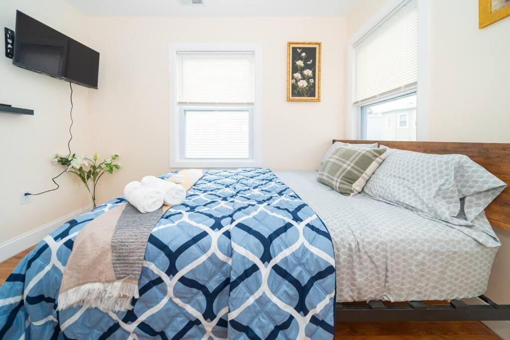 Tranquil 3Br Boston Apt W Balcony, Parking, Bathtub Near Franklin Park Zoo 303 *