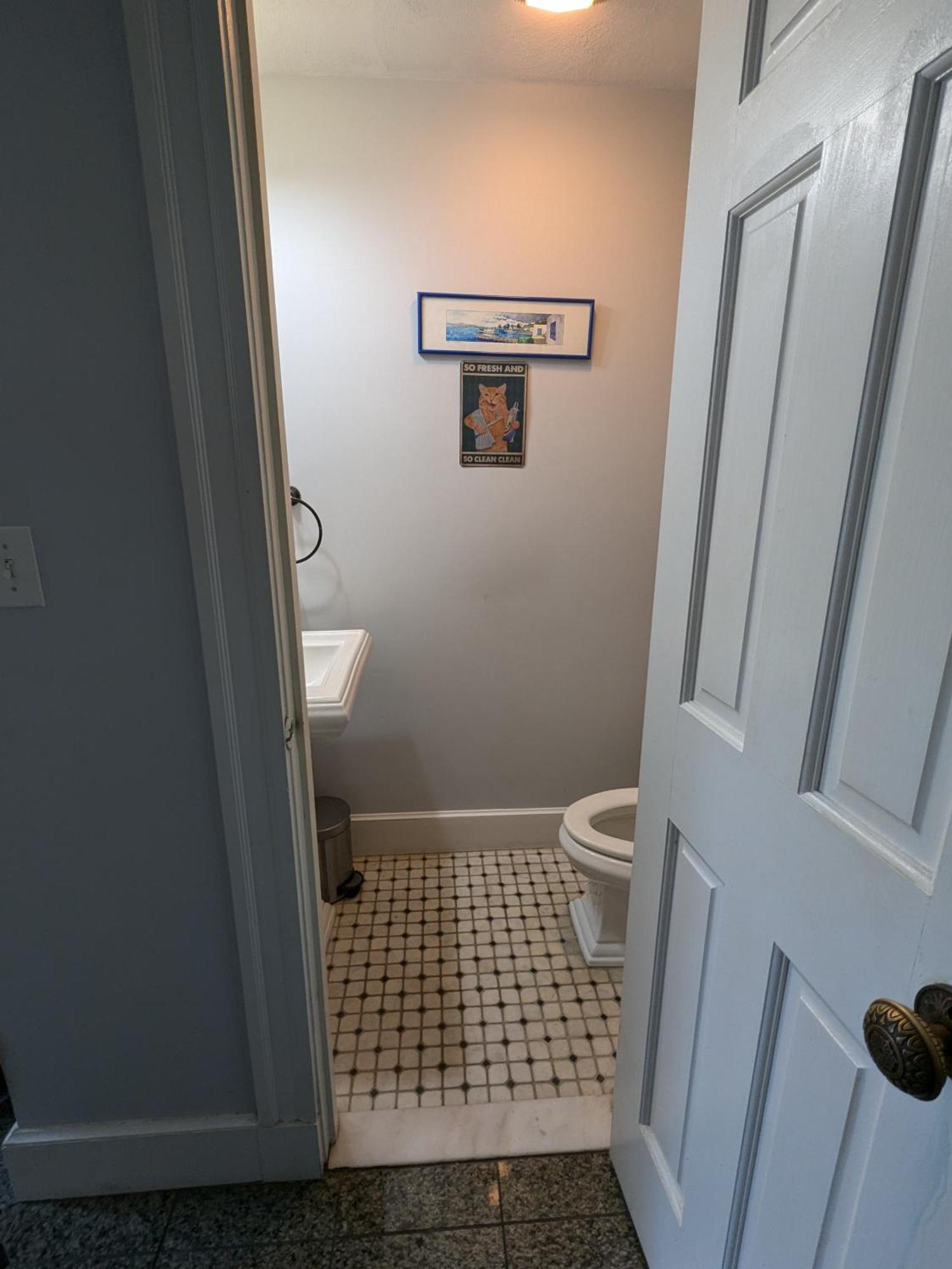 Homestay Large W/ Private Bath,great Location Boston