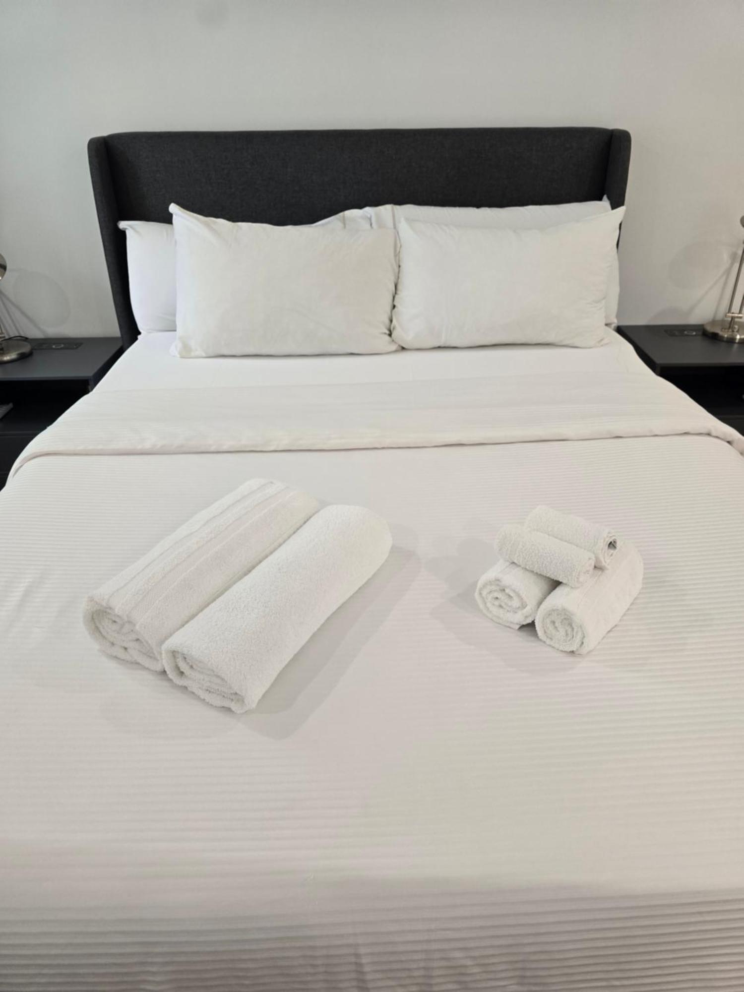 Homestay Beautiful Bedroom - New Renovation *