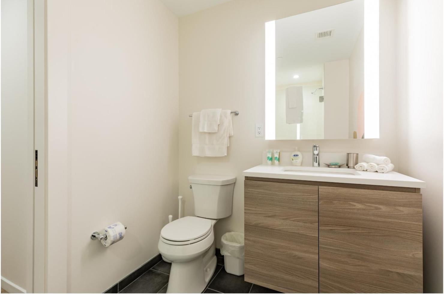 Apartment Chic Seaport With Pool *