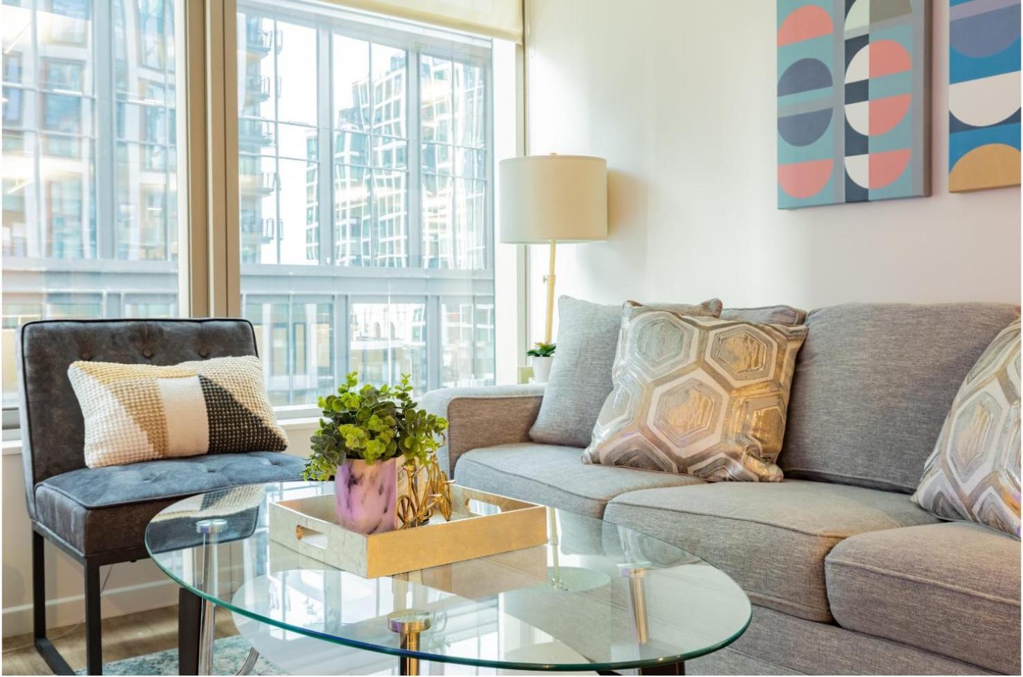 Chic Seaport With Pool