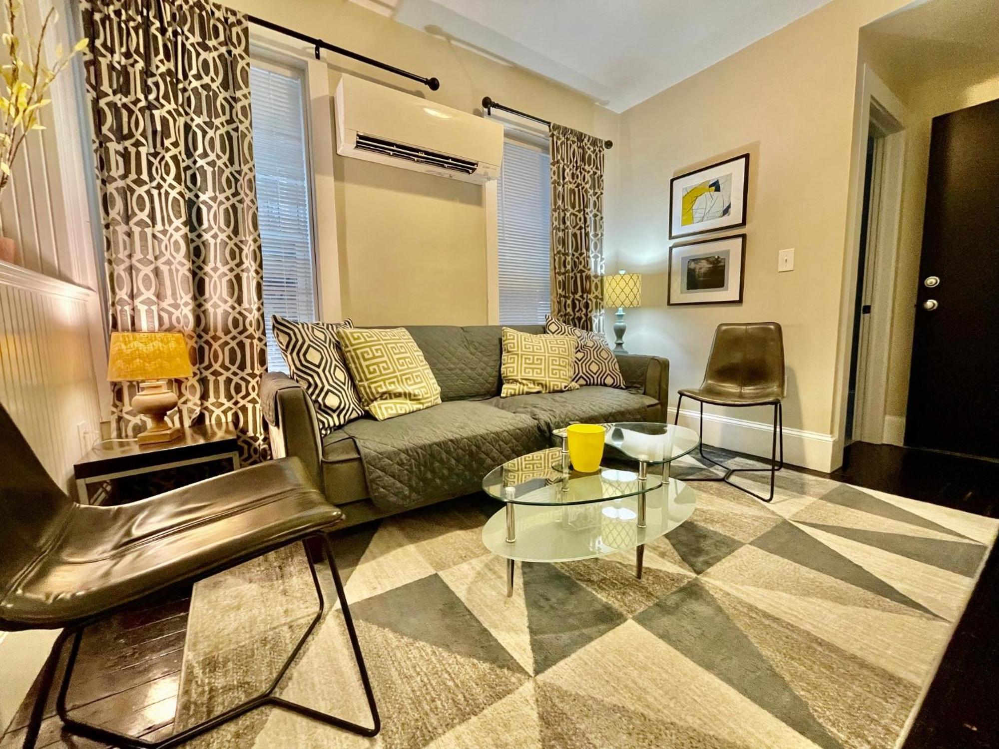 Beautiful 3br 3ba Duplex Parking Location Apartamento Boston