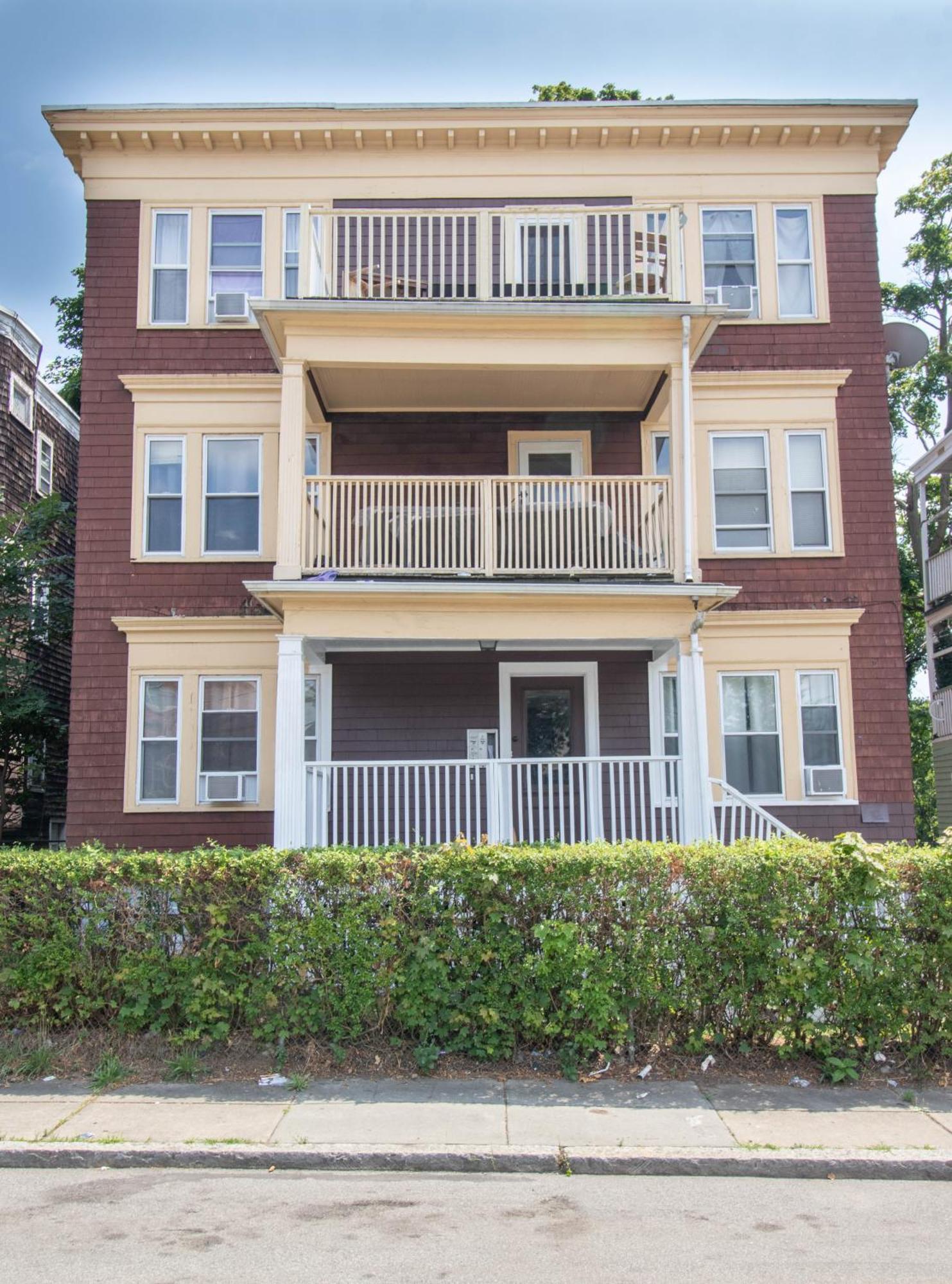 Queen Stands For Regina *