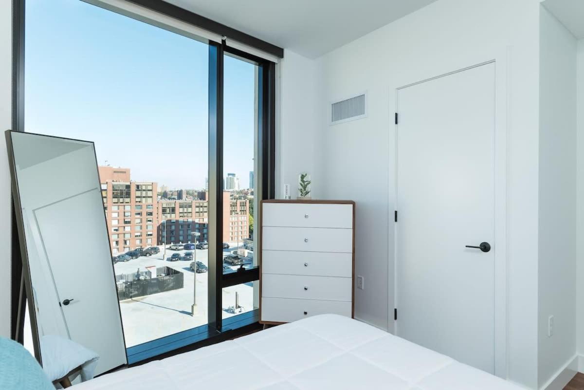 Apartment Back-bay Penthouse Downtown & Parking & Gym Boston