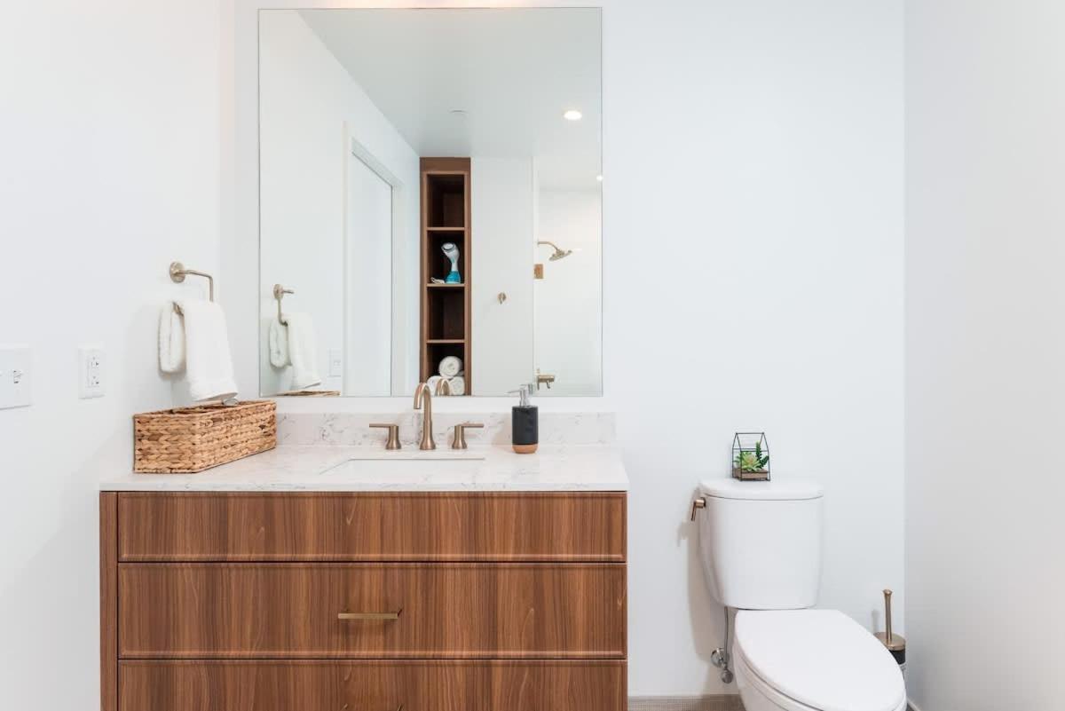 Back-bay Penthouse Downtown & Parking & Gym * Boston