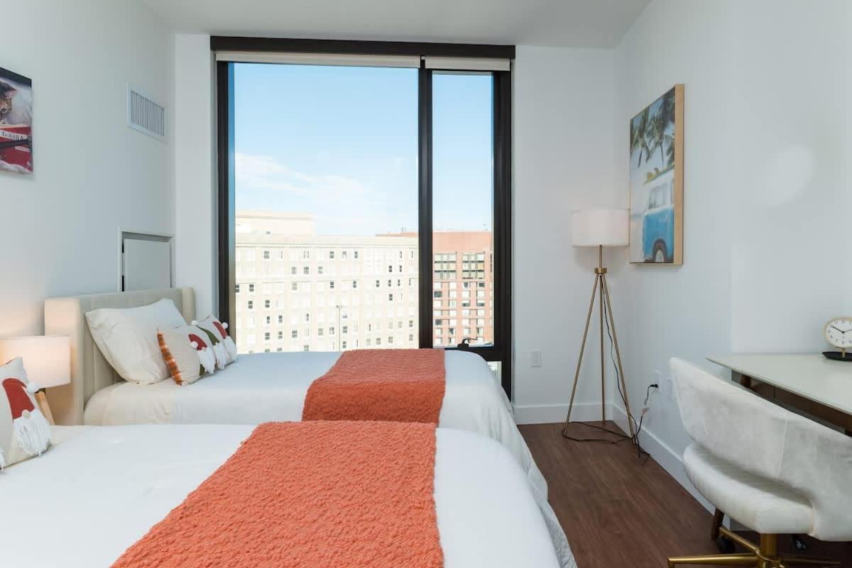 Apartment Back-bay Penthouse Downtown & Parking & Gym Boston