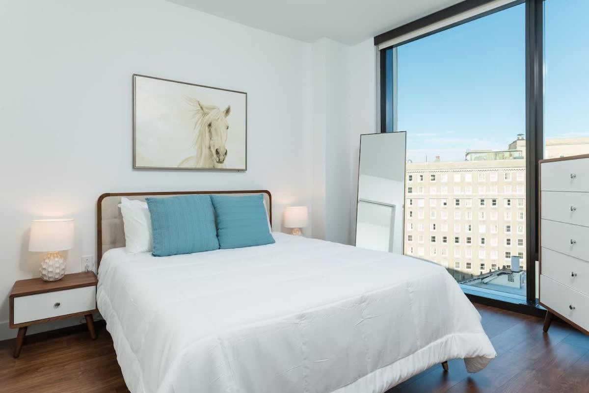 Apartment Back-bay Penthouse Downtown & Parking & Gym Boston