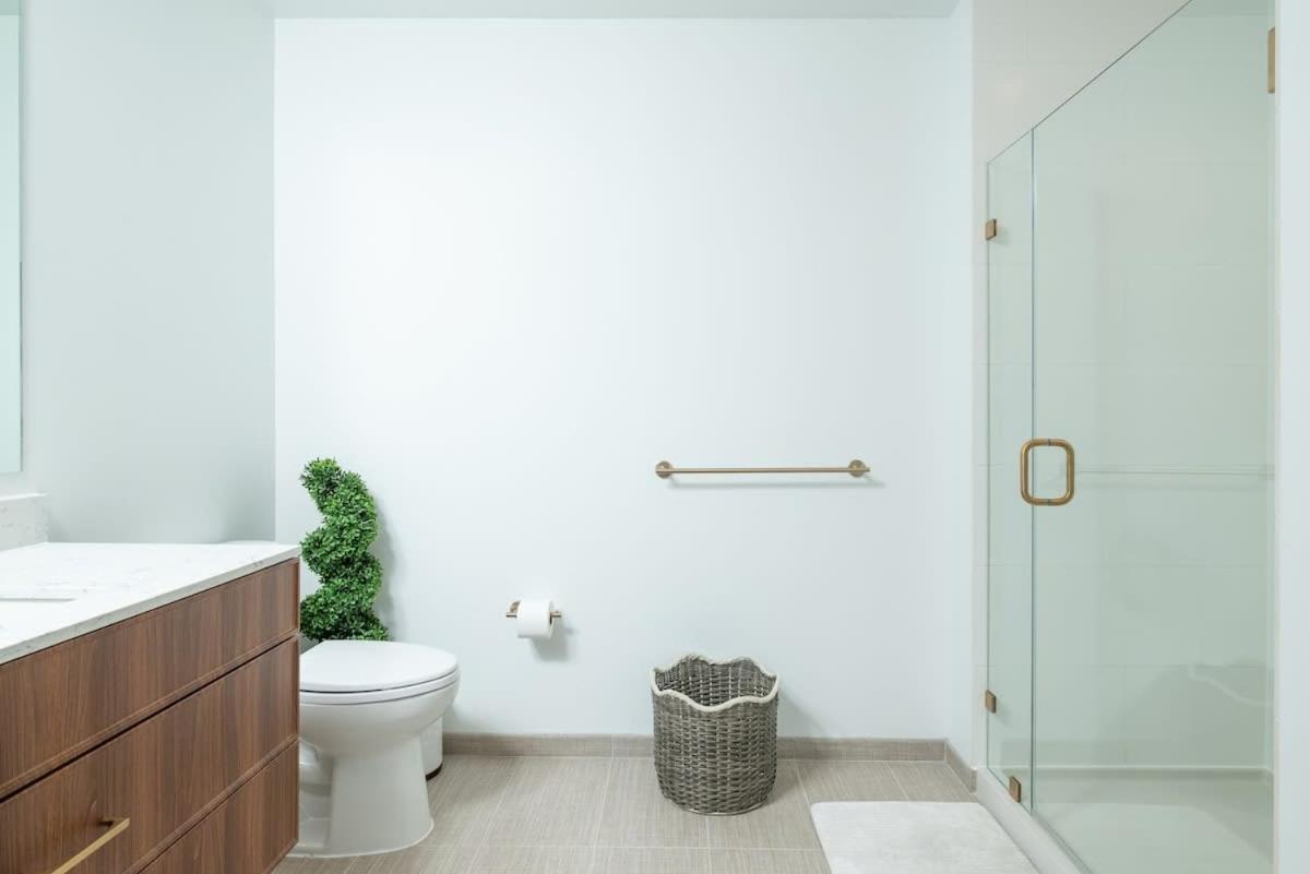 Apartamento Back-bay 2br Penthouse W Roof And Gym *
