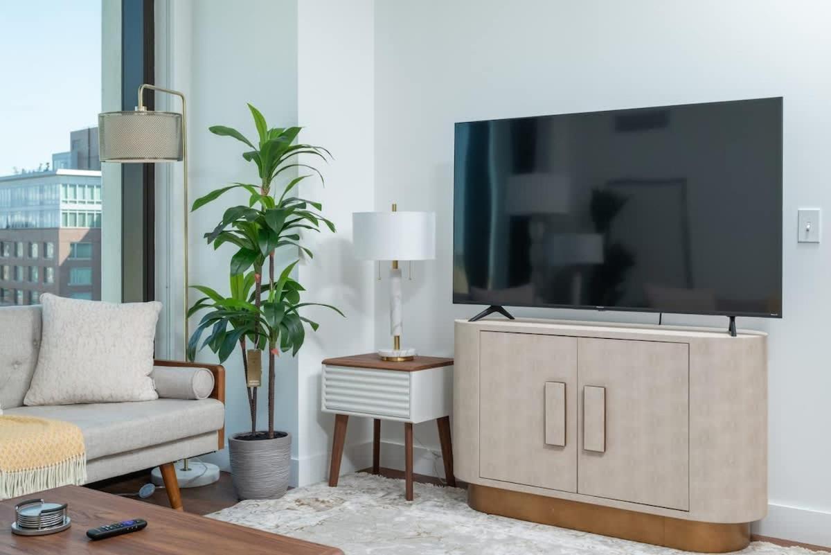 Back-bay 2br Penthouse W Roof And Gym Apartamento
