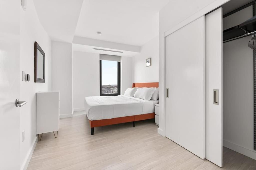 High-end 2br 2ba Unit In Seaport Apartment *