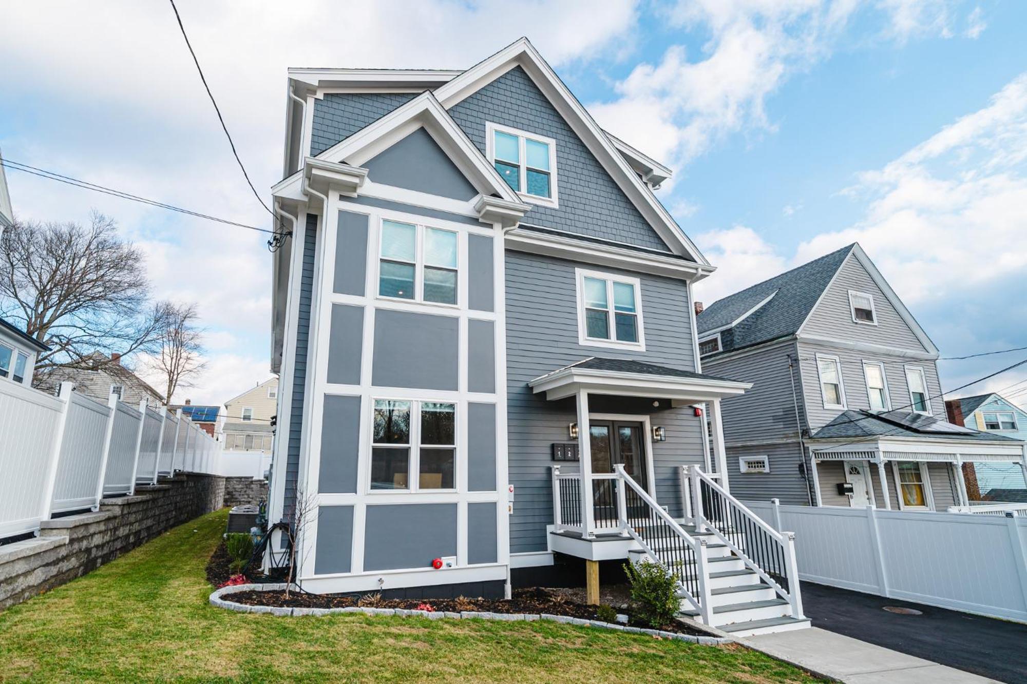 60-3 3br - Sleek Near Franklin Park Boston