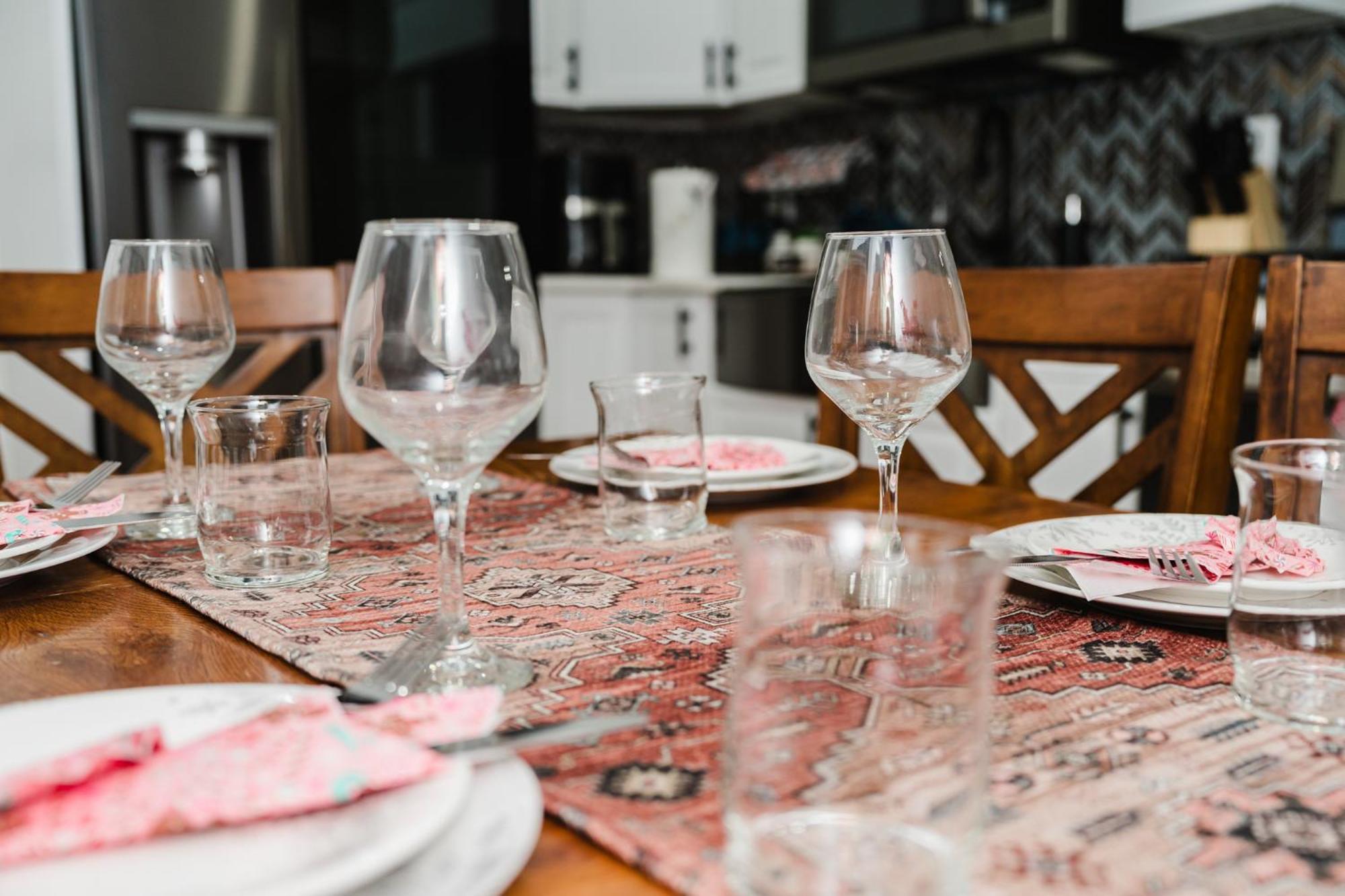 76-2 5br Cozy In Apartment