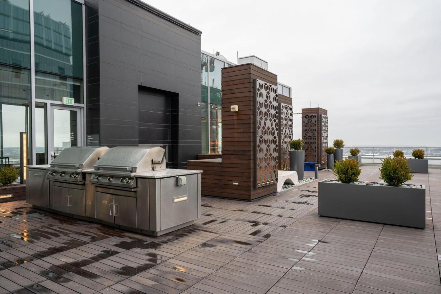 N Station 1br W Wd Gym Nr Td Garden Bos-704 Boston