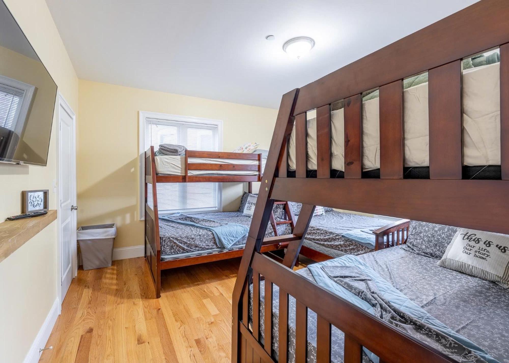 233-1 4br - Cozy Near Mbta Station Boston