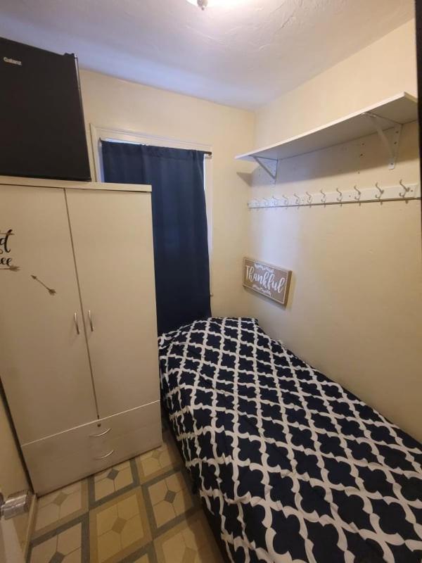 Guest house Esjacpe Boston