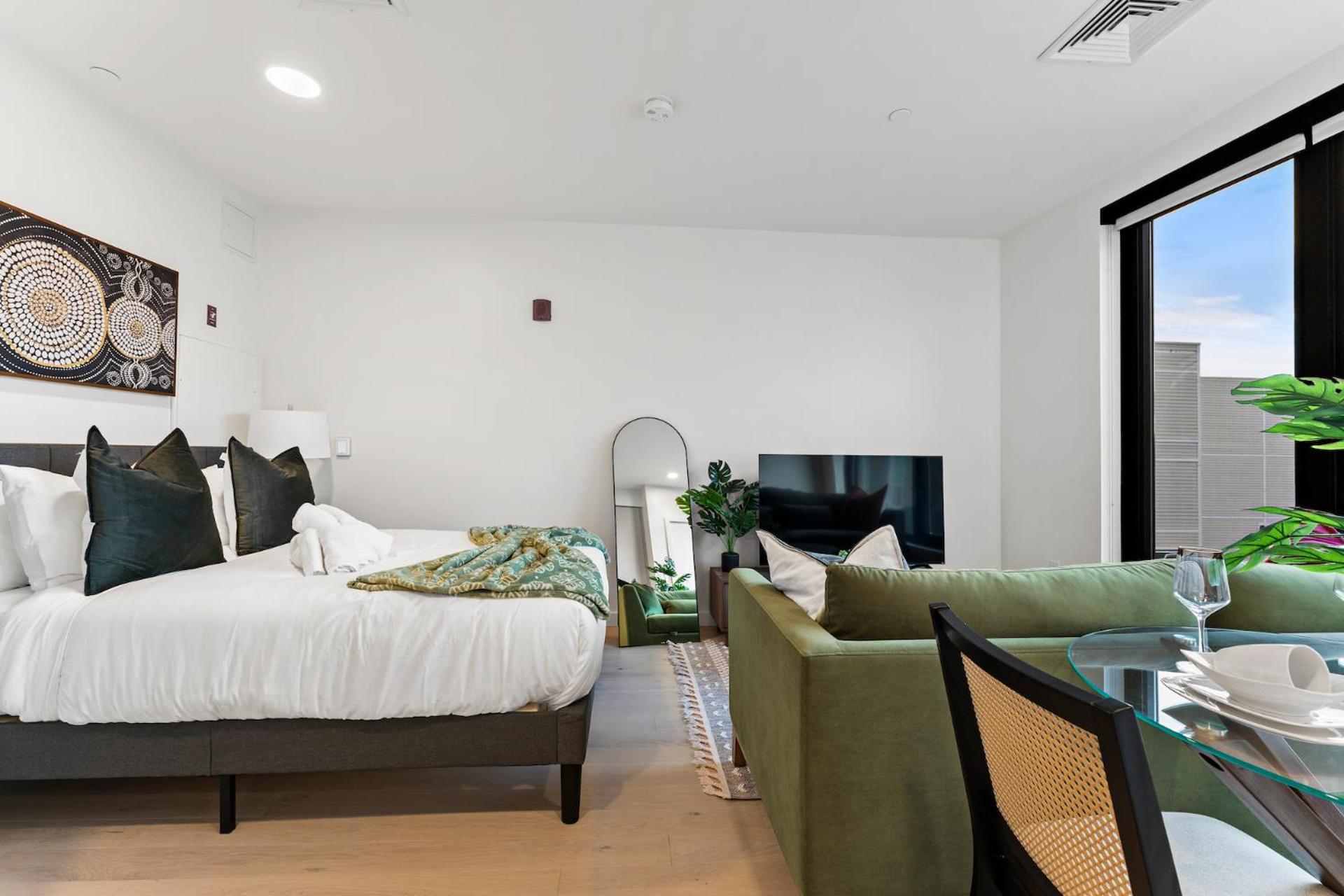 Furnished In South *