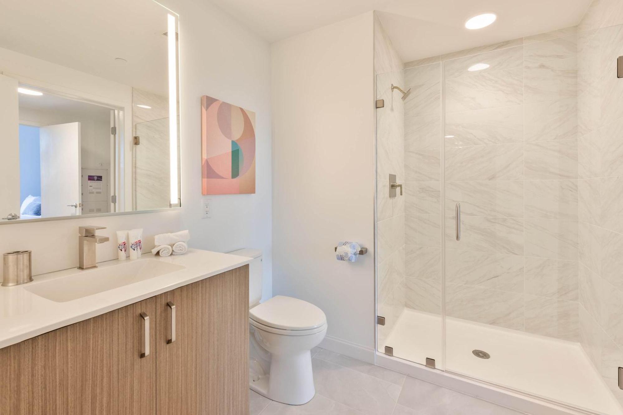 Luxury With Kitchen In Fenway