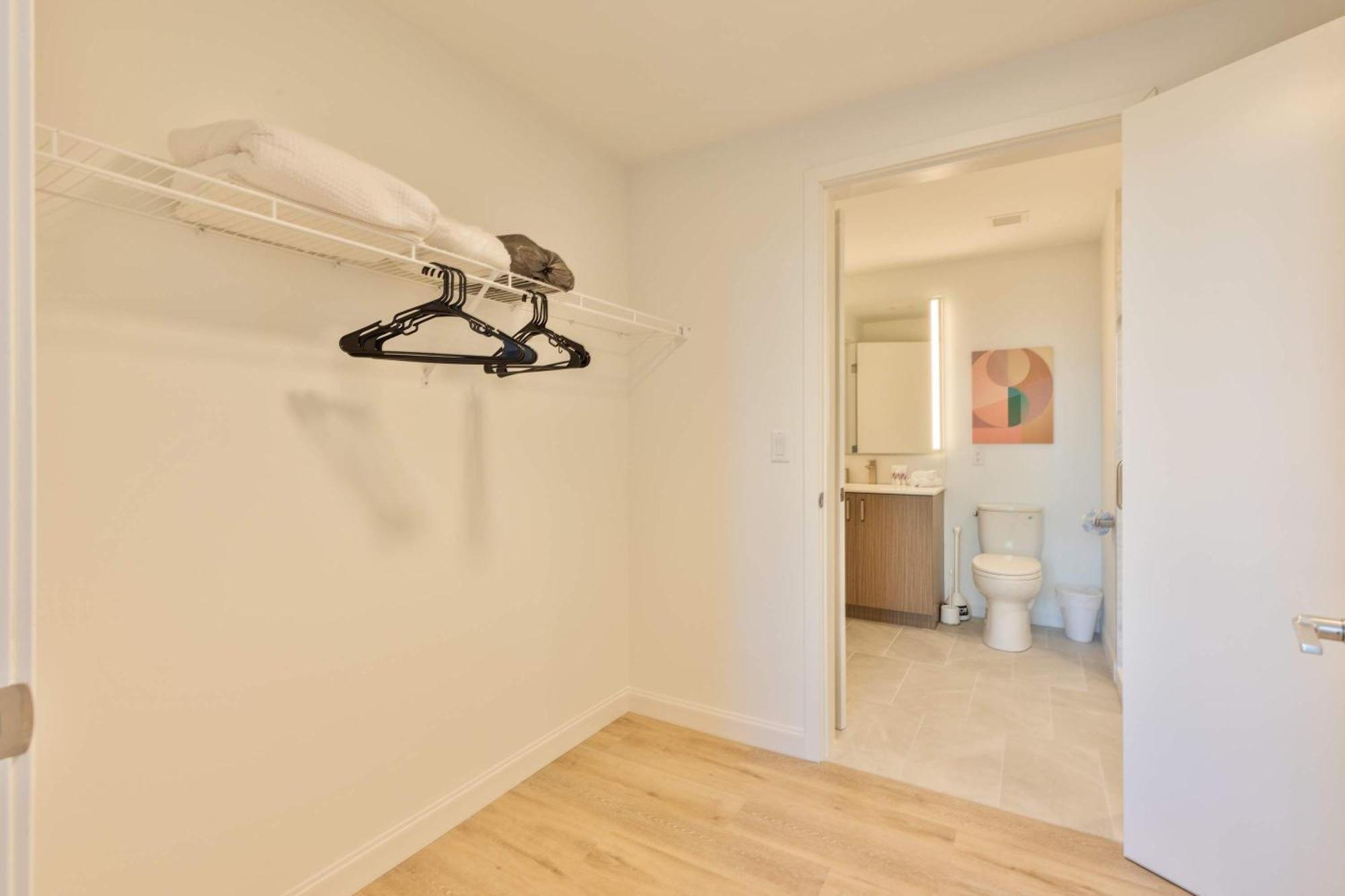 Luxury With Kitchen In Fenway Apartment