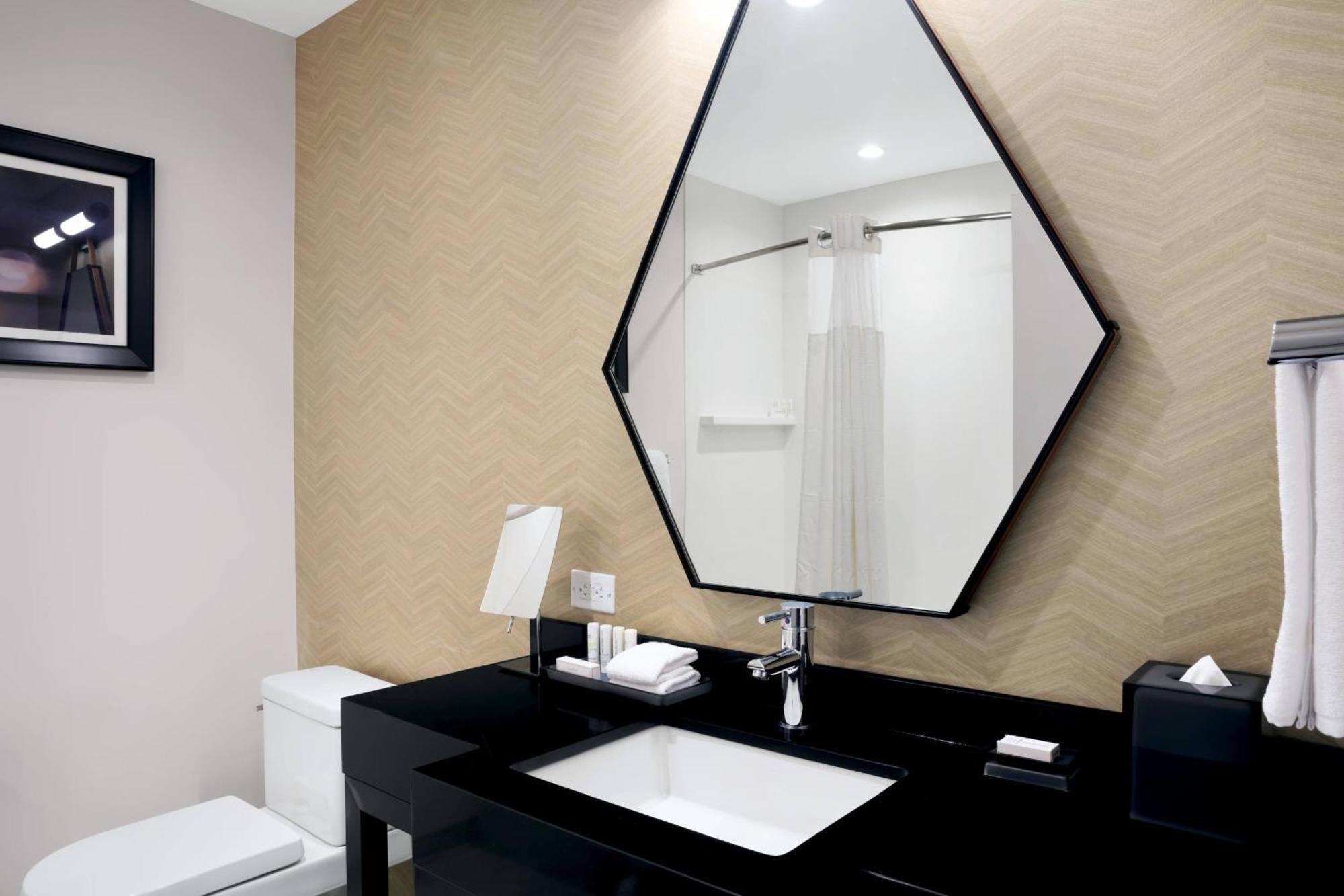 Courtyard Downtown/north Station