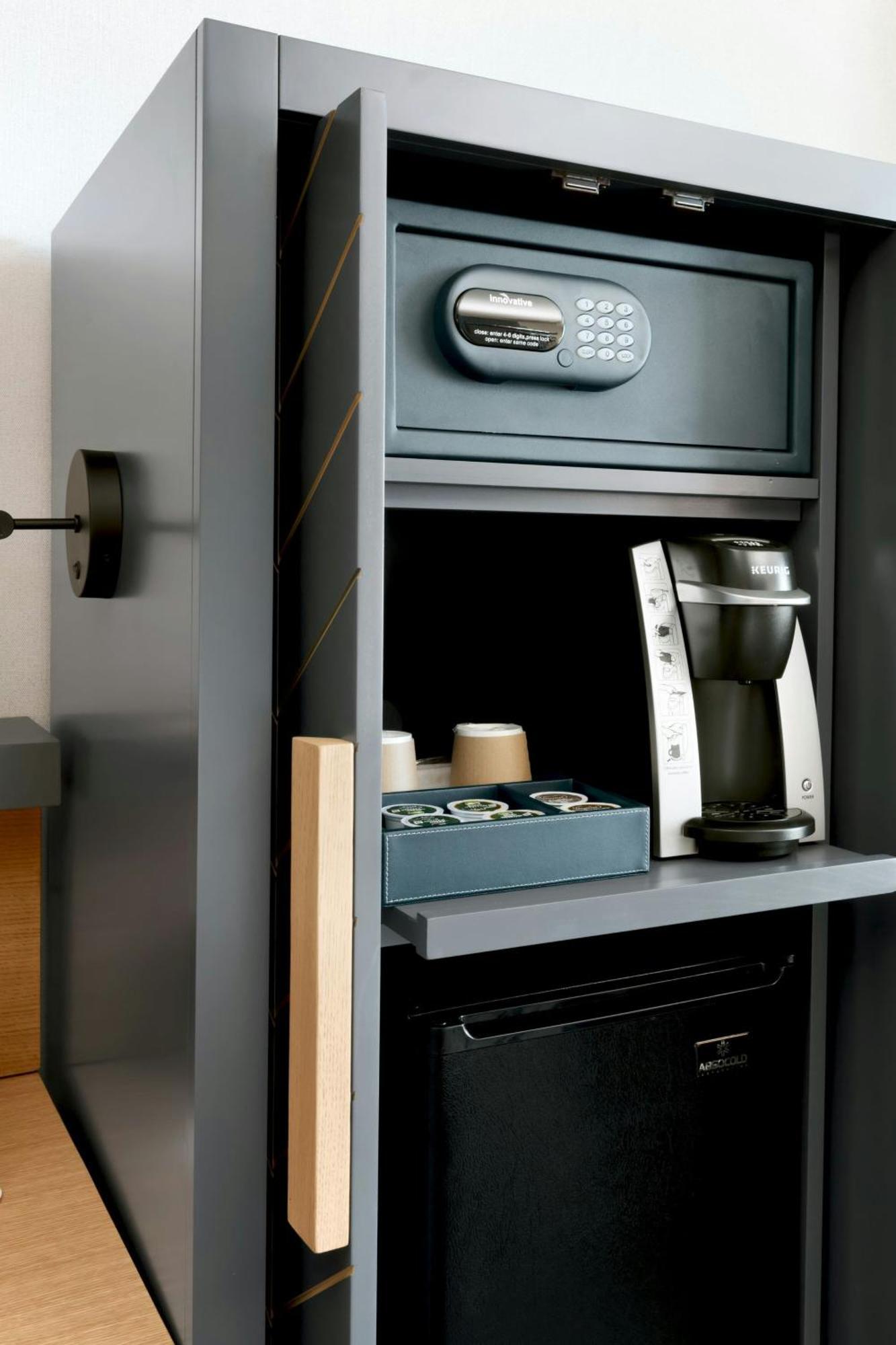 Courtyard Downtown/north Station Hotel 3*