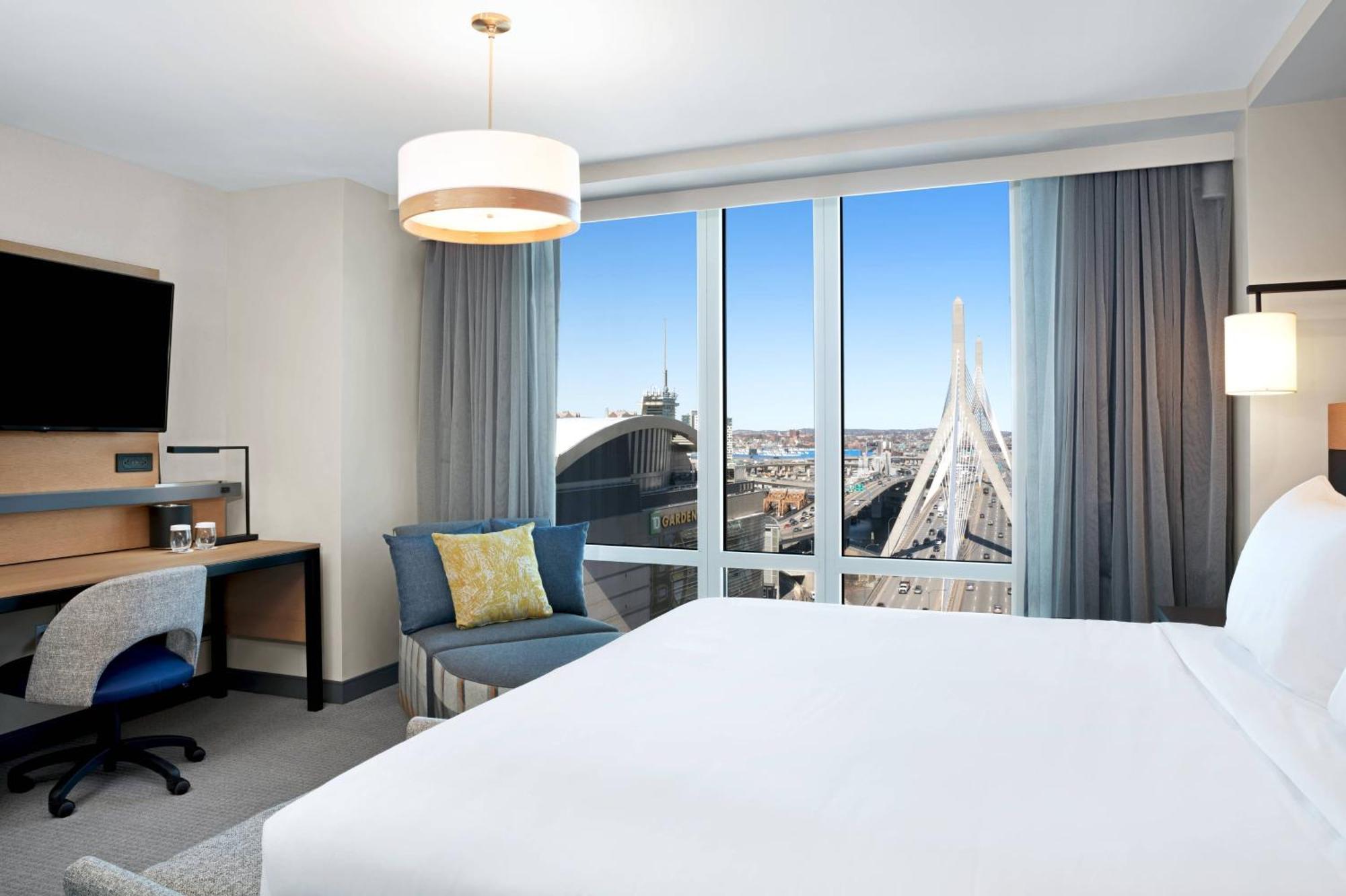 Courtyard Downtown/north Station 3*