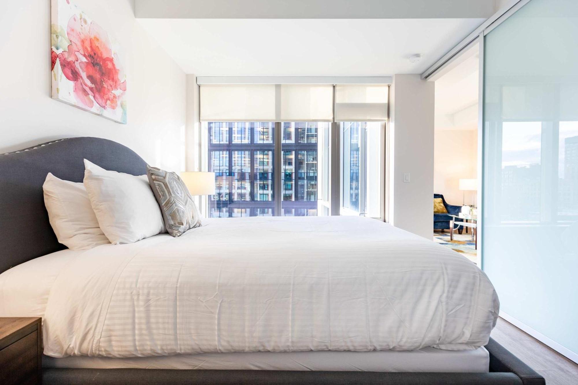 Entire Downtown Seaport With Pool Boston