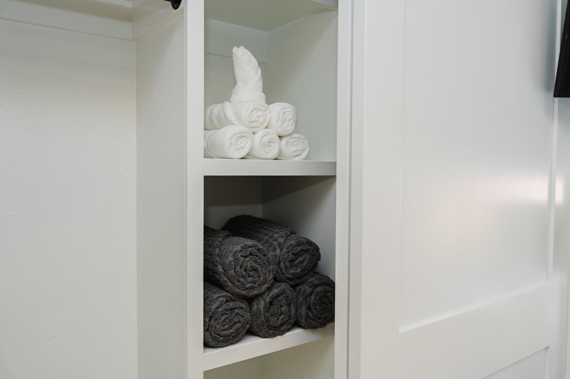 Apartment 60-2 3br - Modern Near Franklin Park *