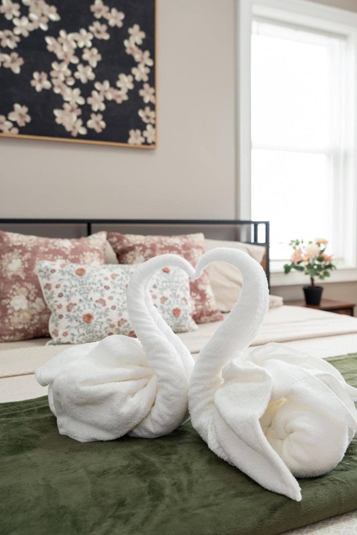 558-3 3br - Modern Nest Near Franklin Park * Boston