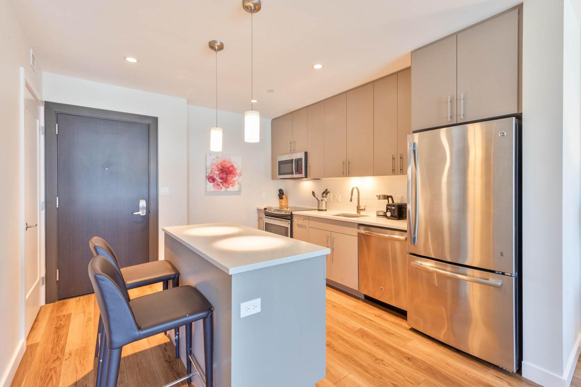 Apartment Private In Downtown Seaport Boston