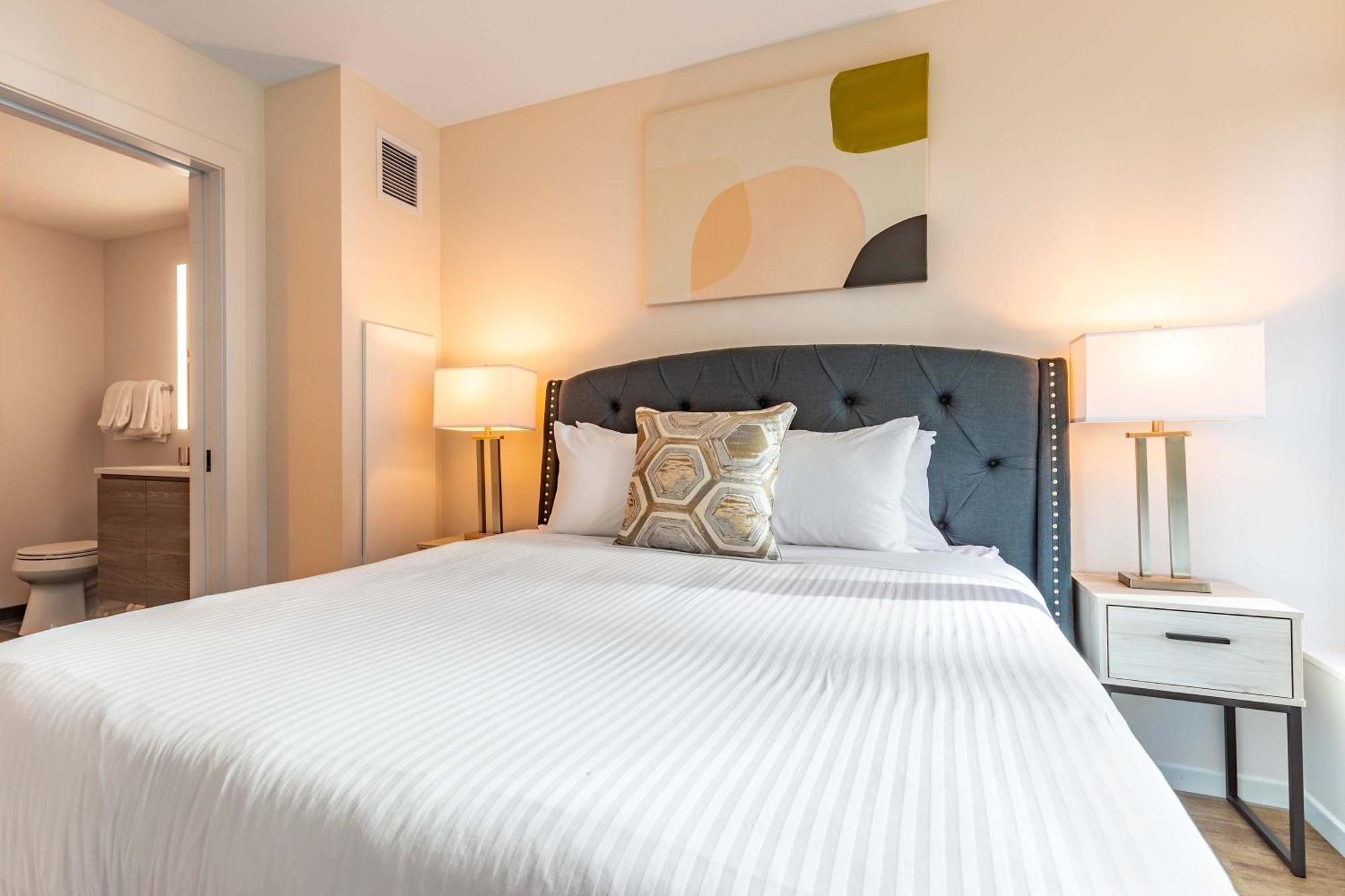 Apartment Full Private Downtown Seaport *