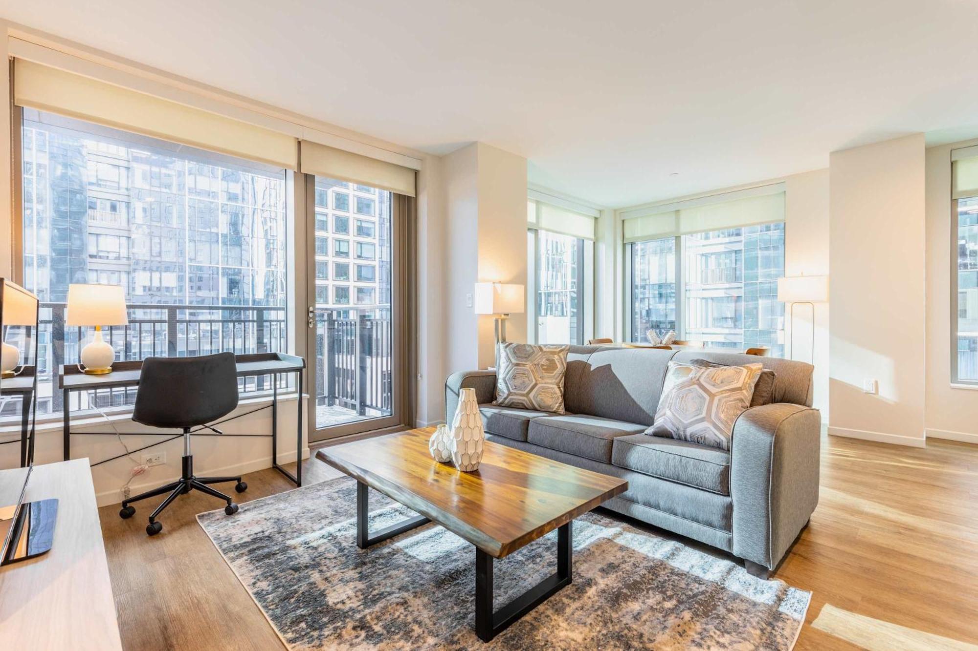 Full Private Downtown Seaport Apartment