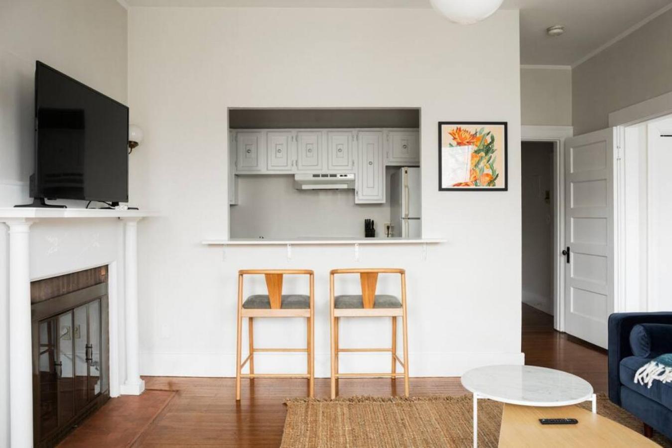 Chic Fenway 1b Perfect Location Boston