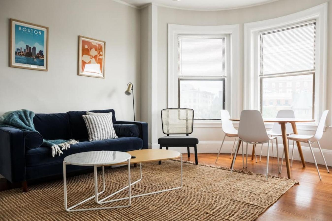 Chic Fenway 1b Perfect Location Boston