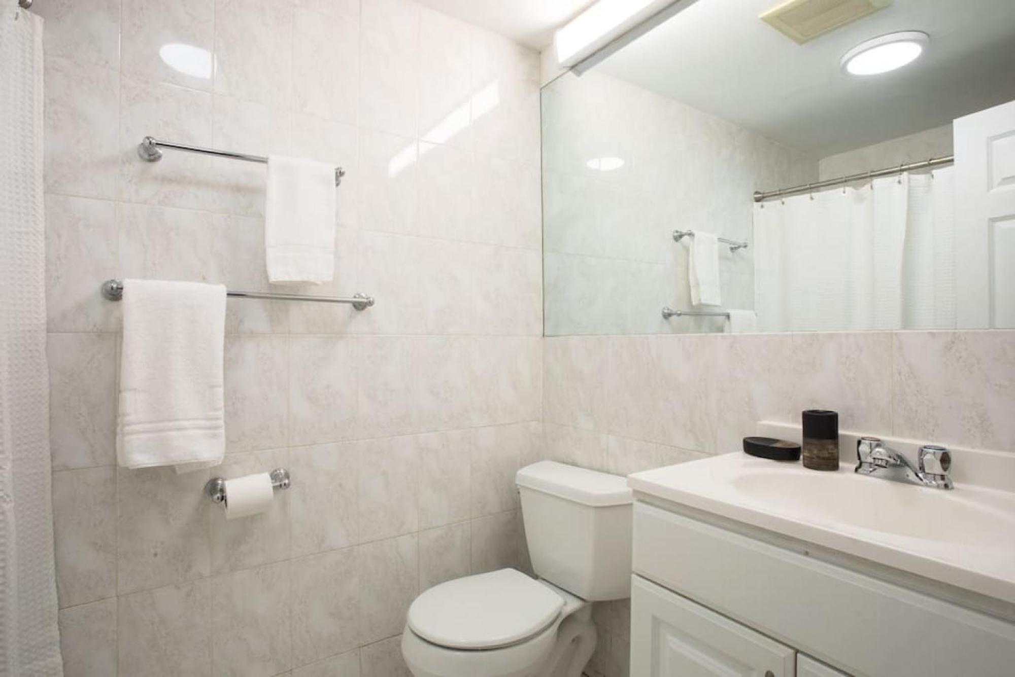 Cozy 1br Walk Anywhere *