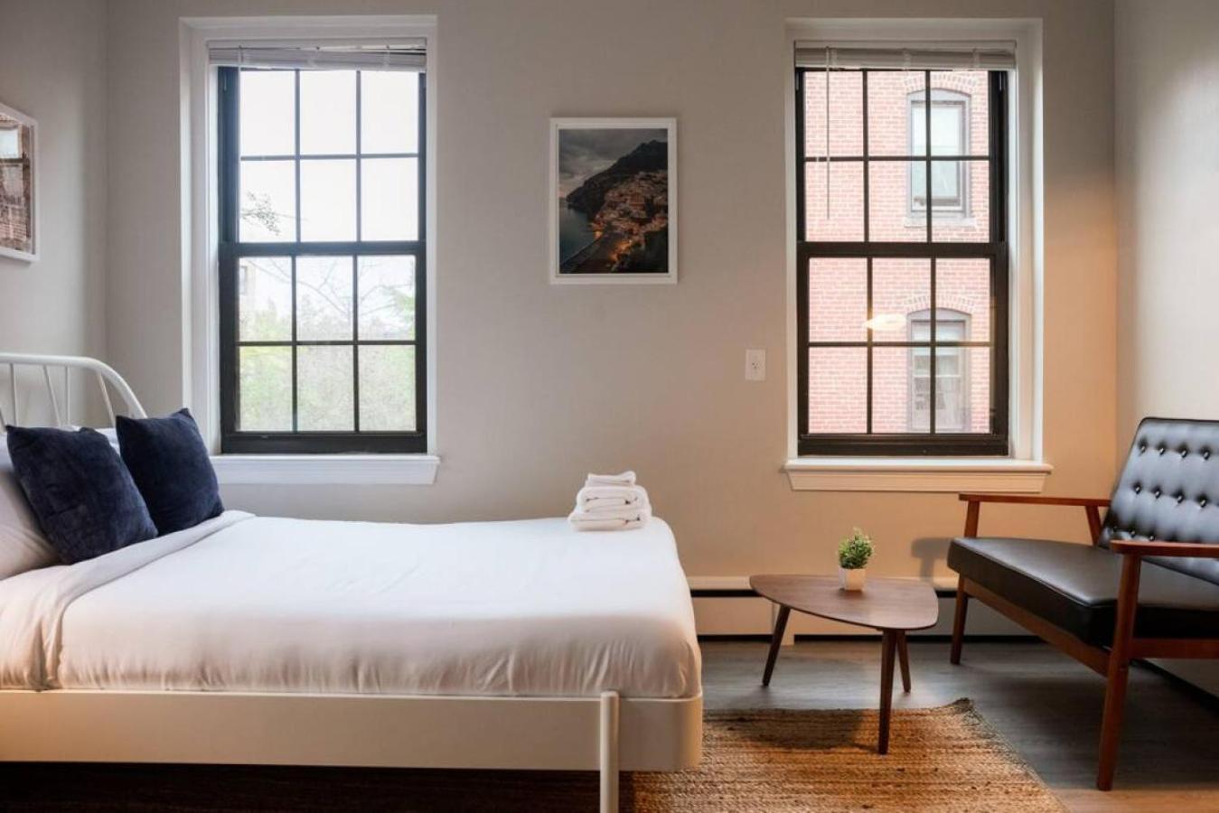 Apartment Modern In South End Boston