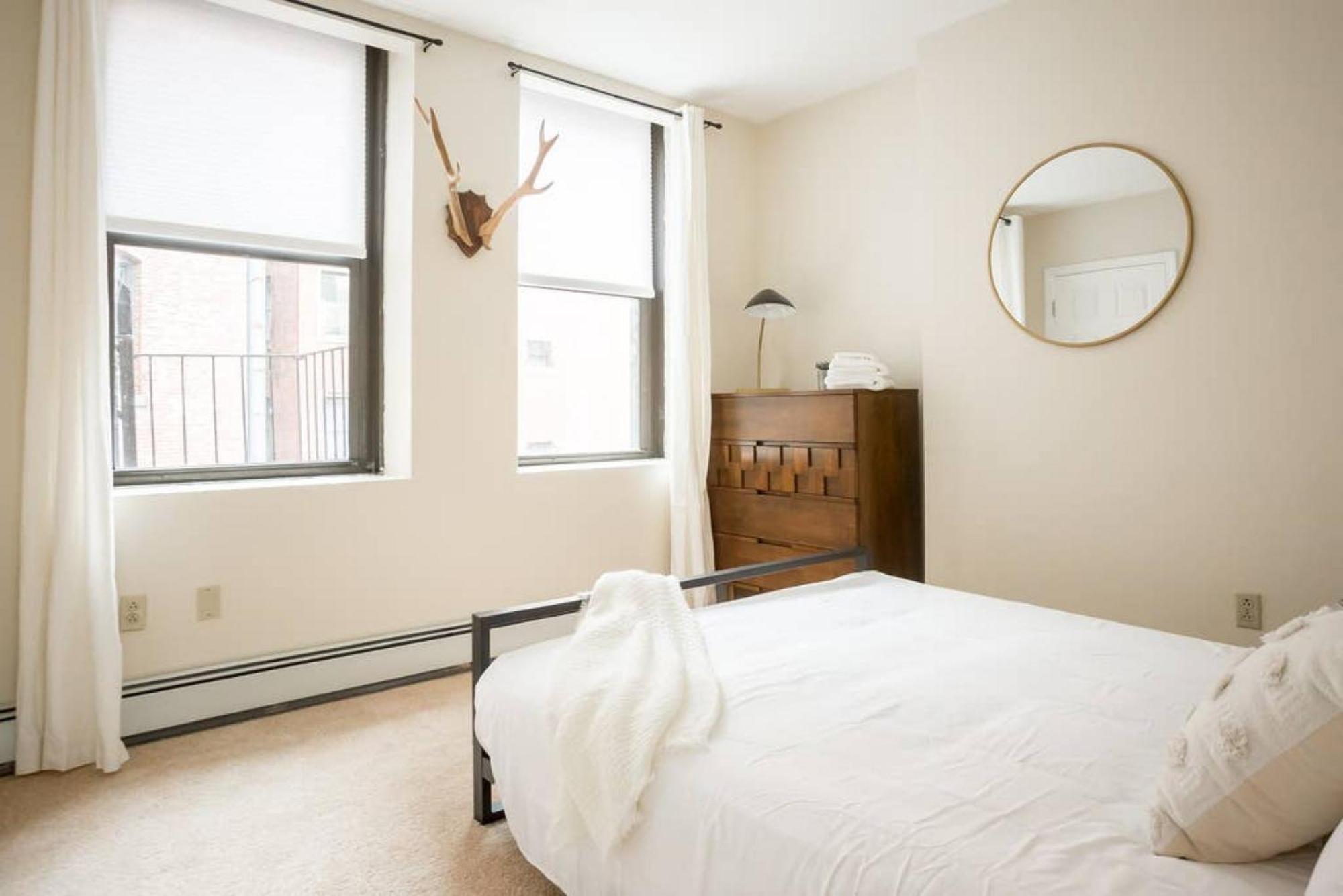 Delightful Downtown 2bed 2bath * Boston