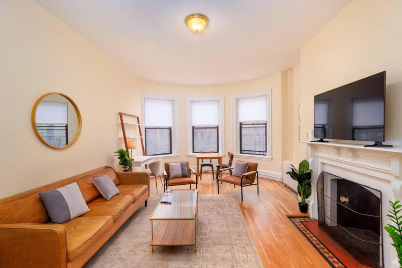 Charming Newbury Street Gem Apartment Boston