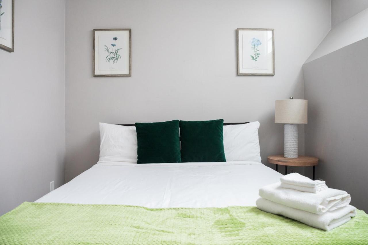 Perfect Traveling Nurse Housing In Theatre District * Boston