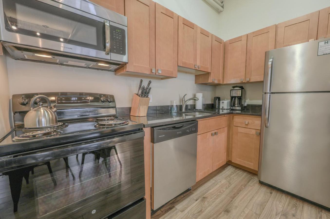 Airy 2br In Fidi Walk Anywhere Apartment