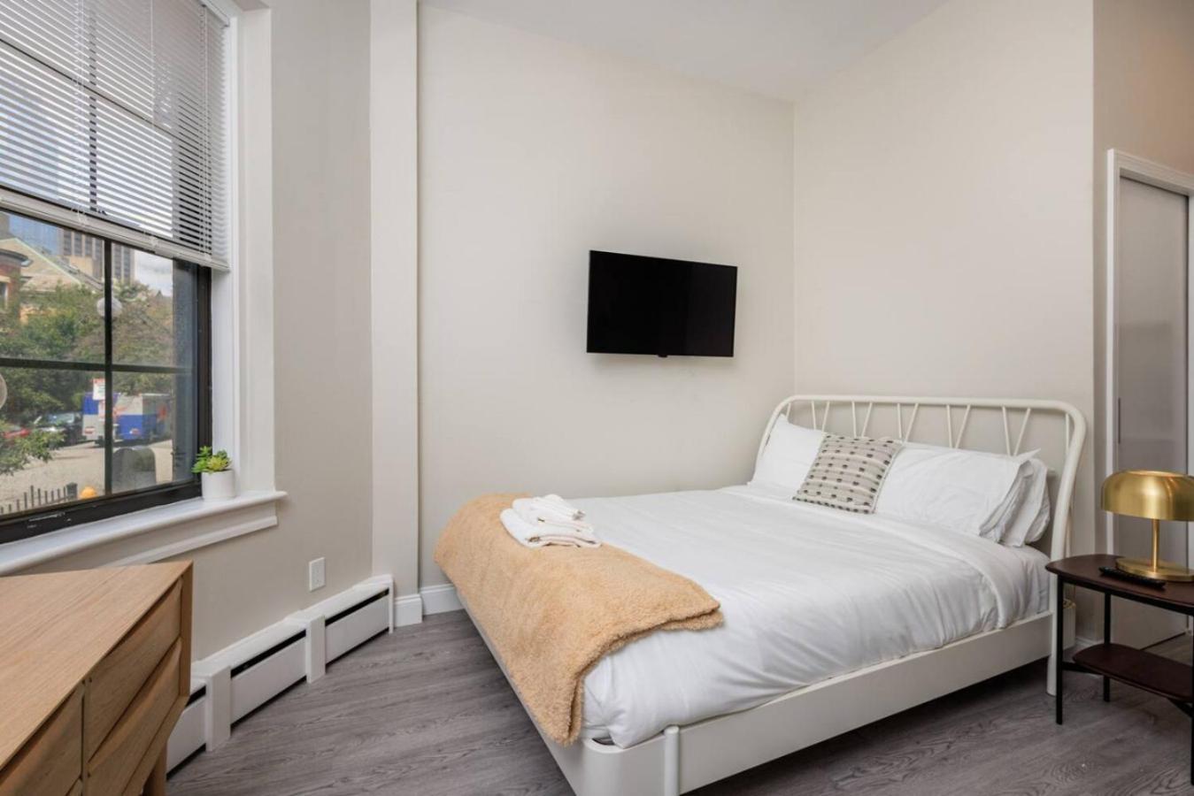 Lovely South End * Boston