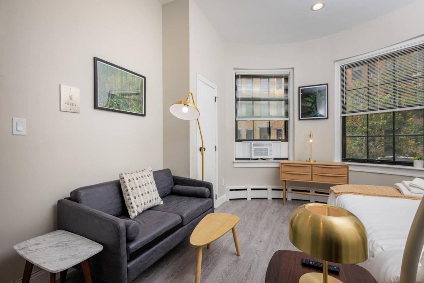 Lovely South End * Boston