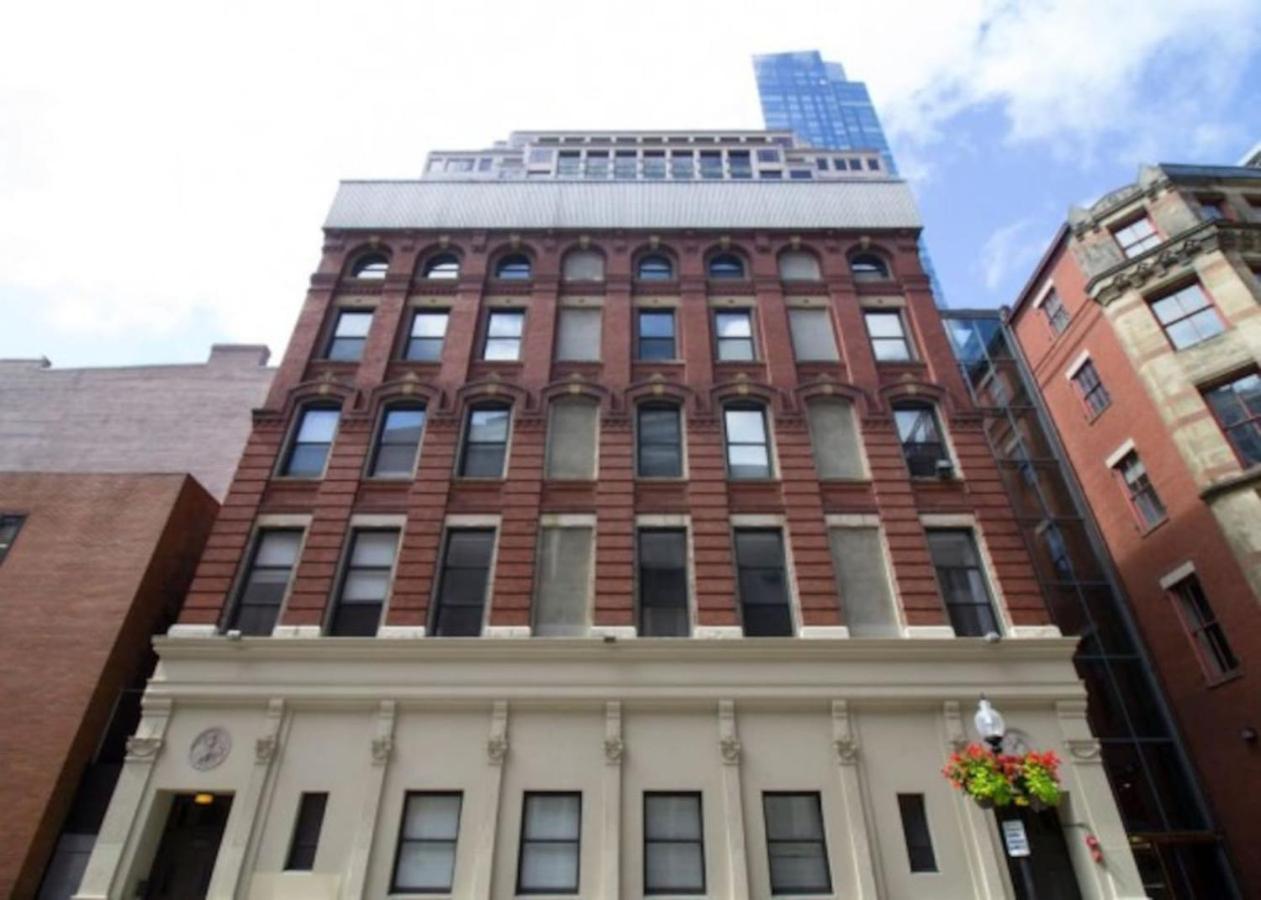 Pet Friendly Walk To Mgh Apartment