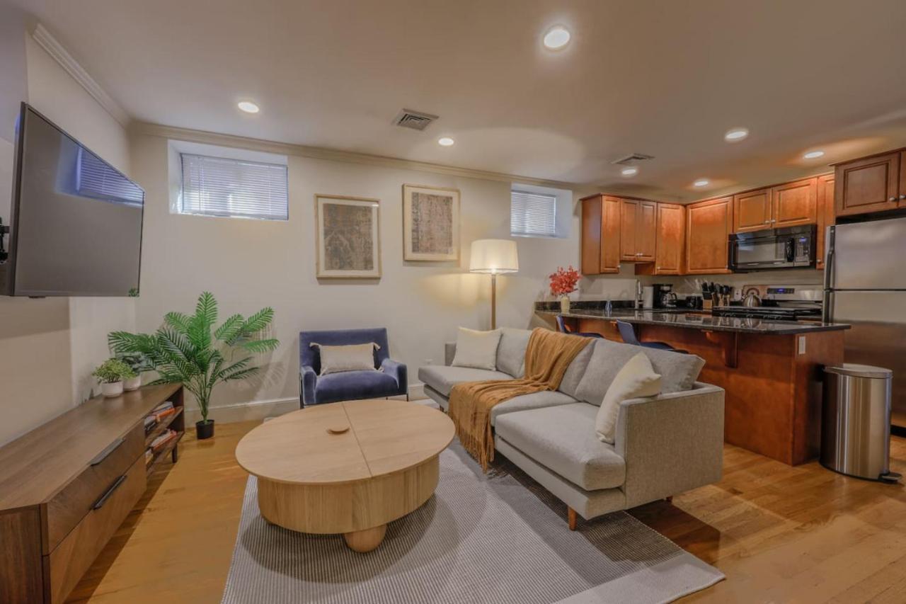 Simple 2 Bed 2 Bath Close To Fenway Apartment Boston