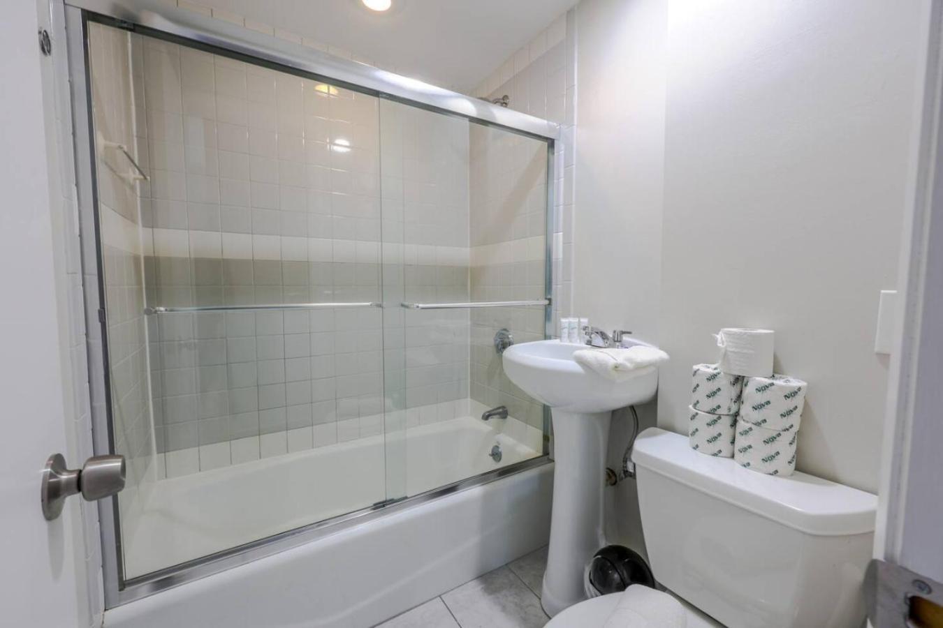 Quaint Back Bay Area Apartment