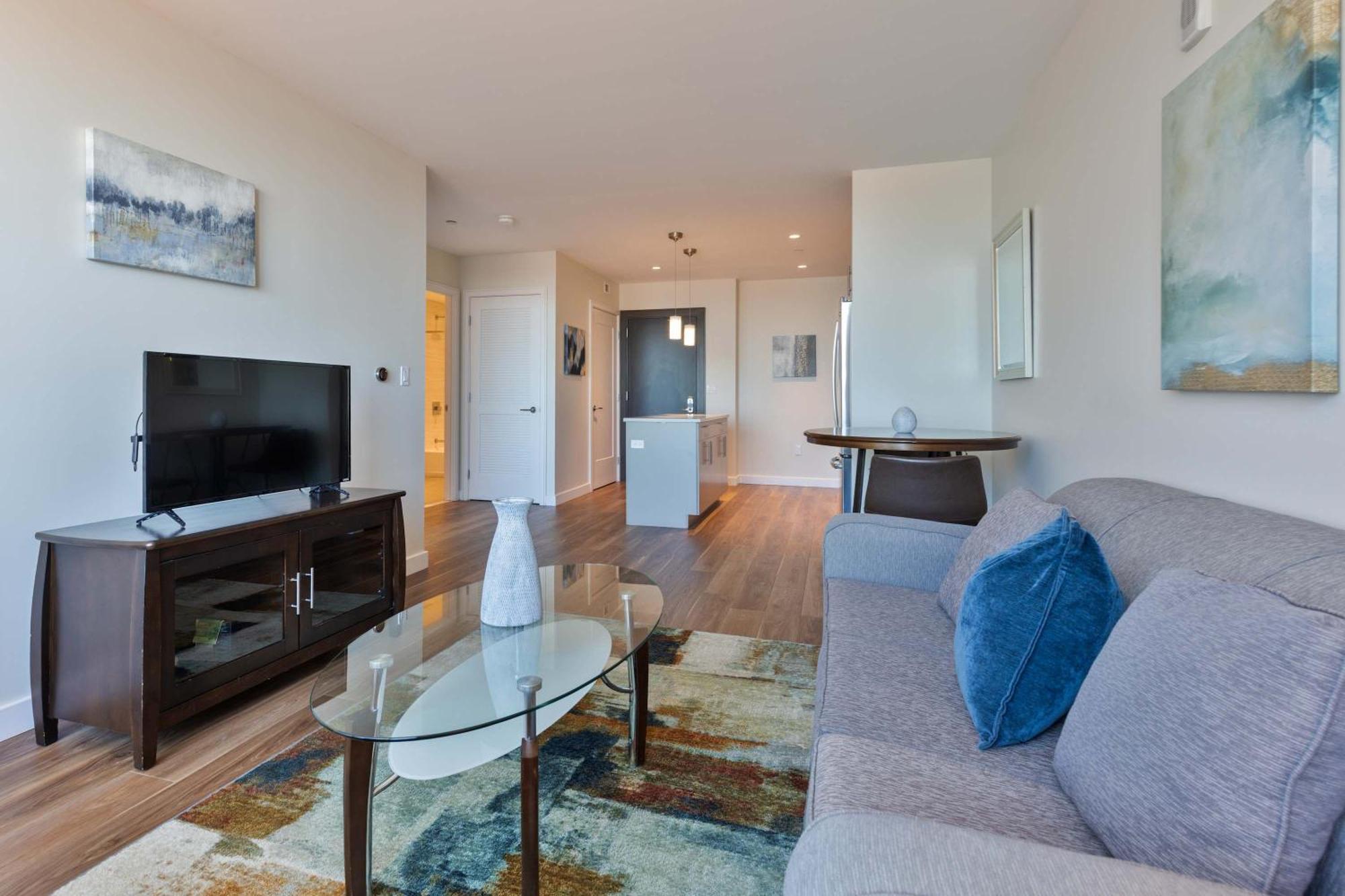 Luxury Seaport With Gym And Pool Boston