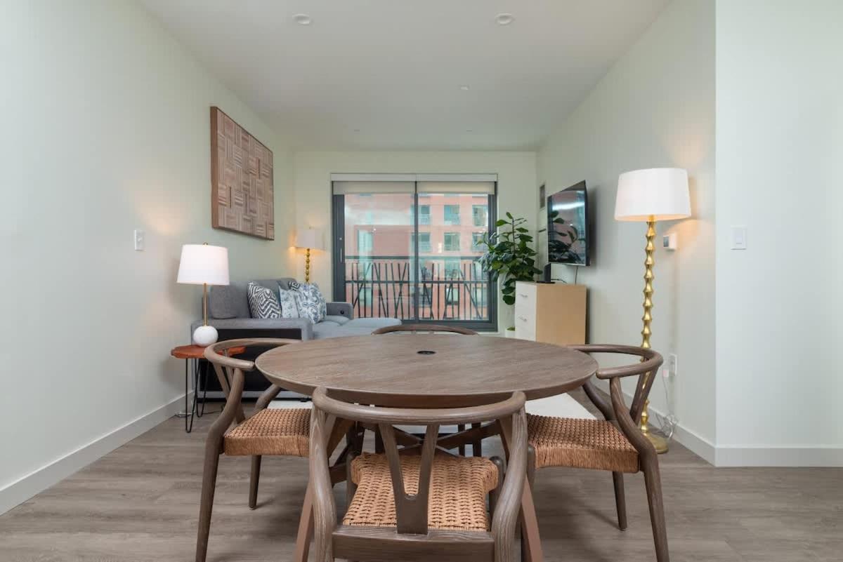North End Td Garden Shared Pool & Rooftop Holiday home Boston