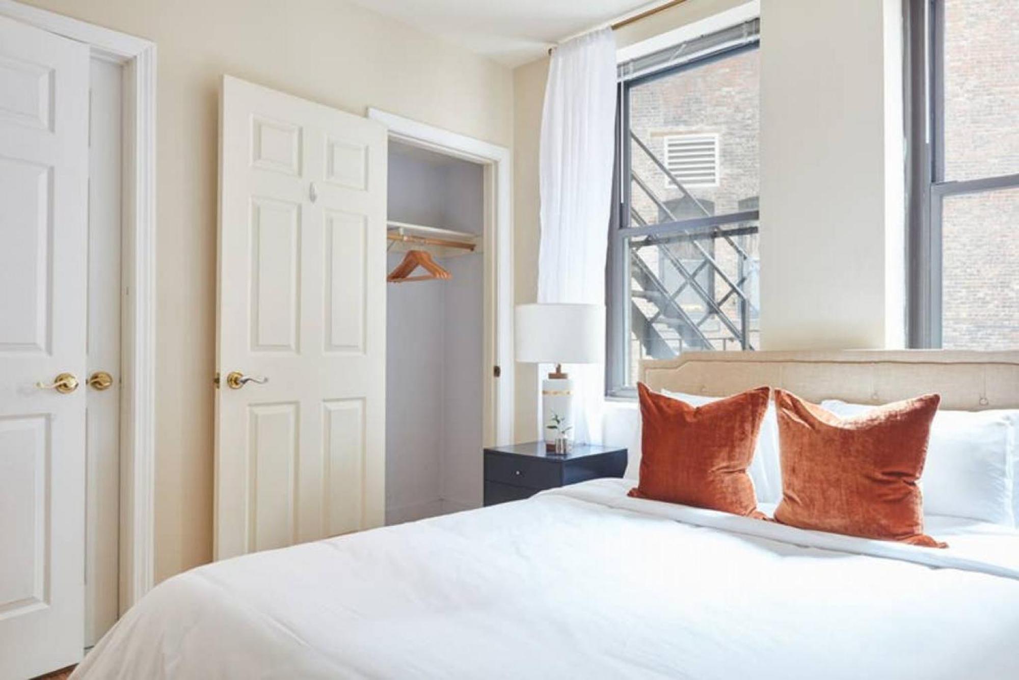 Airy, Modern 1br Downtown *